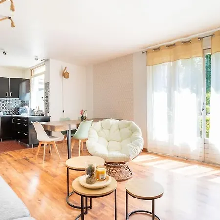 Apartment Sublime Proche De La Gare - Babyfoot
